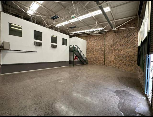 INDUSTRIAL PROPERTY TO RENT IN RANDJESPARK